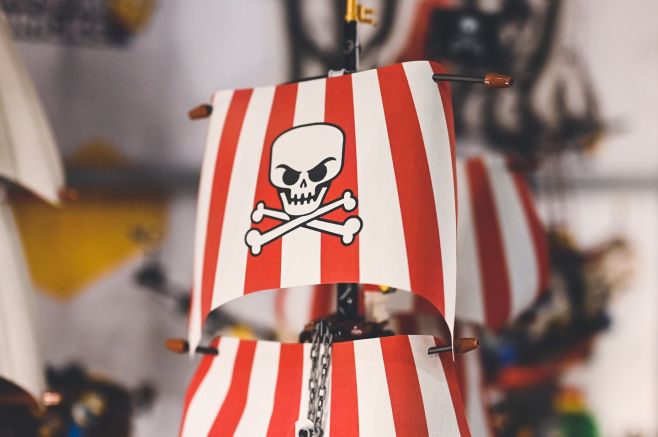 Piráti. Western. Hrady 🏰🏴‍☠️ Tady se psala historie LEGO® kostiček! 📜 Piráti, Western, Hrady – to jsou Legendy, které...